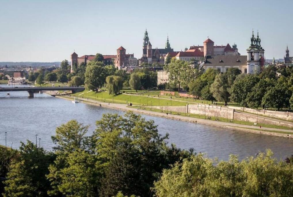 Premium Apartment For Old Town & Jewish Quarter - Balcony Plus Pool Onsite Cracovie Extérieur photo