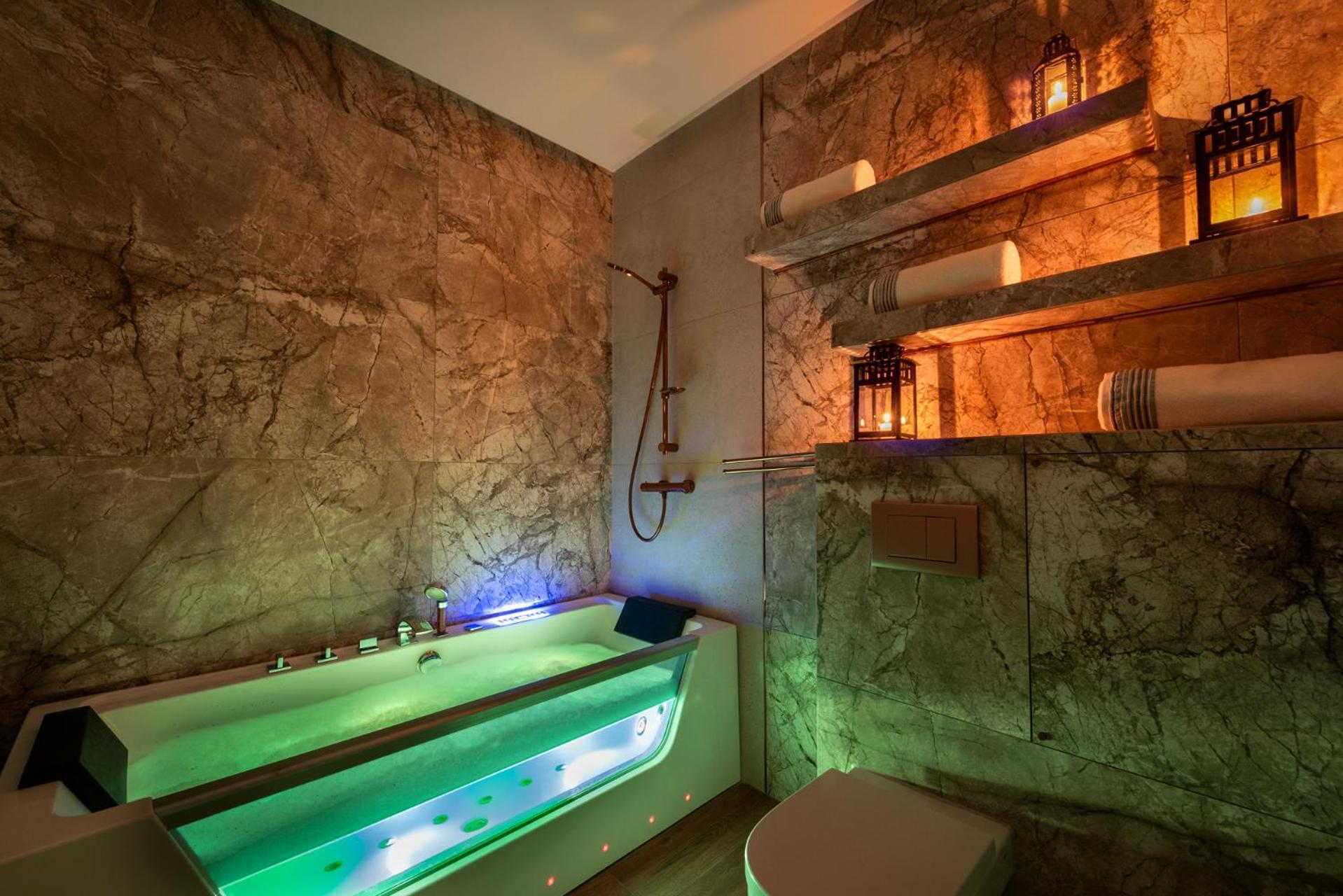 Premium Apartment For Old Town & Jewish Quarter - Balcony Plus Pool Onsite Cracovie Extérieur photo